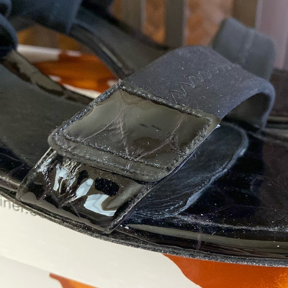 DONALD J. PLINER - Black Strappy Elastic 11M - Picture 6 of 9